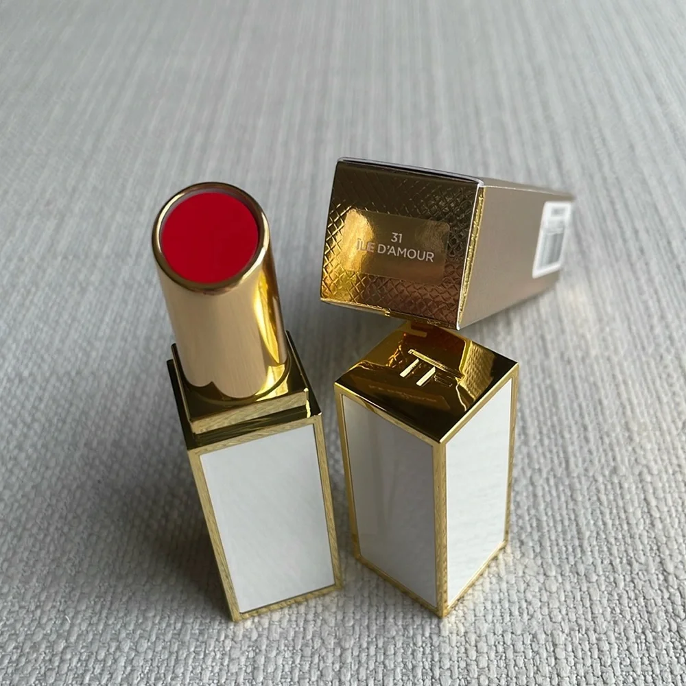 Tom ford 31 ILE D'AMOUR ultra shine color lipstick